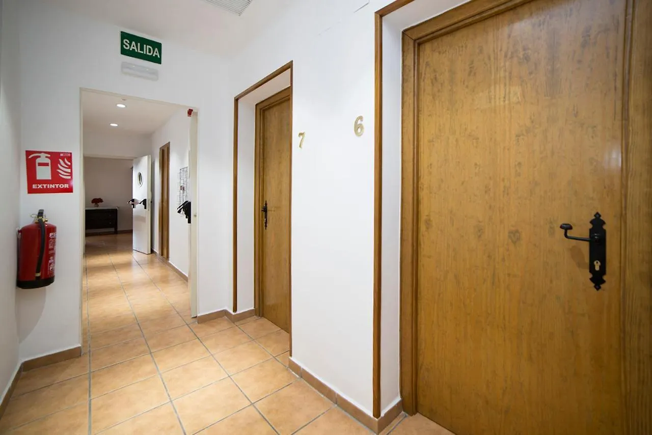 Koko Aeropuerto Hostel Madrid